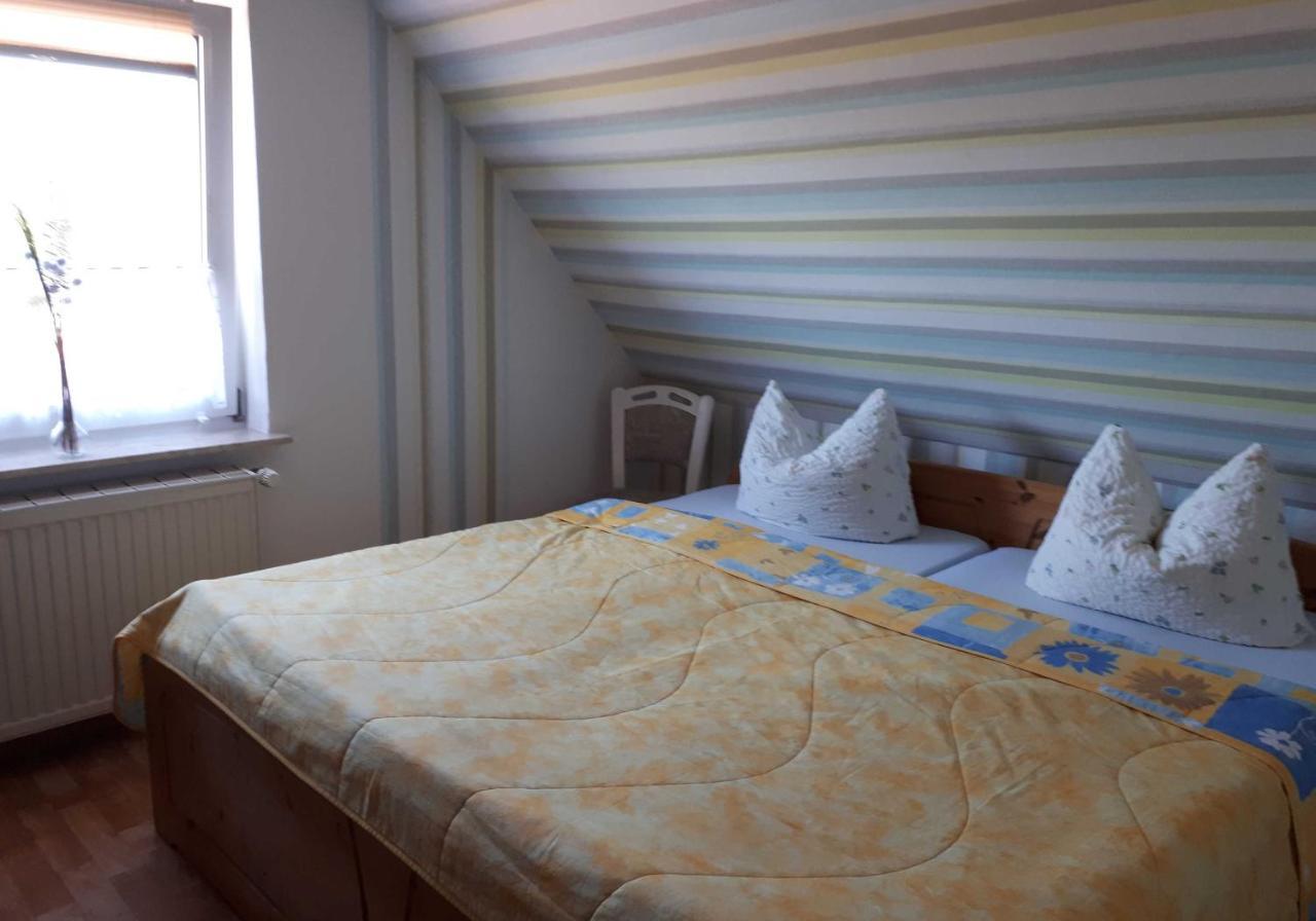 Ferienwohnung Luna Zwischen Den Meeren Ihlow  Exteriör bild